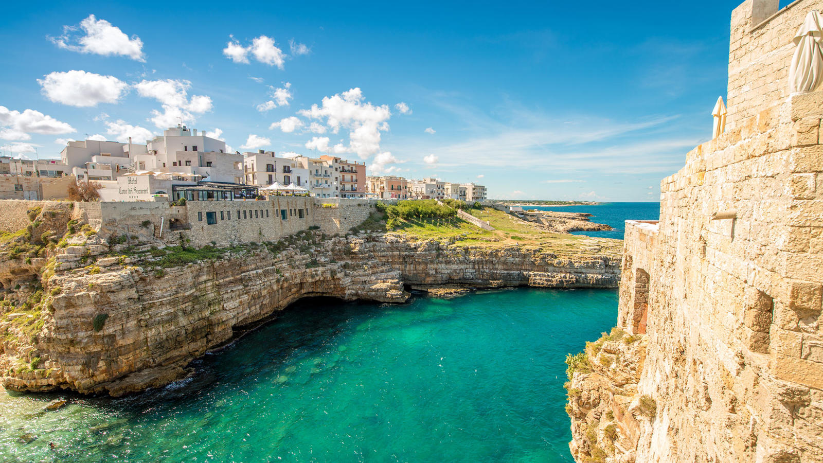 polignano a mare bari puglia