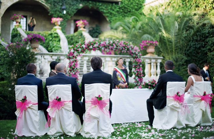 civil wedding in a castle - castello monaci